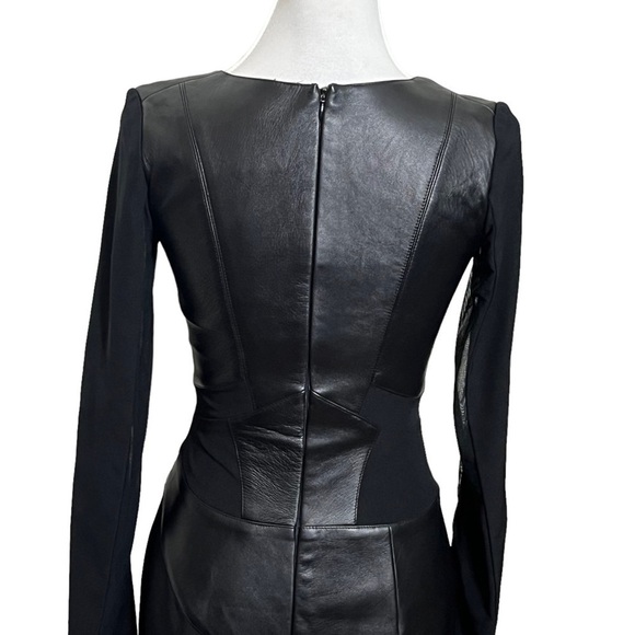 Welcome to my closet! - Picture 8 of 15